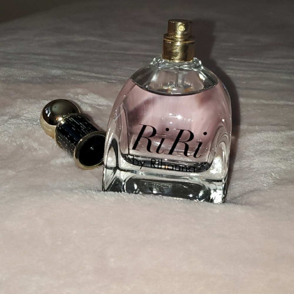 RiRi by Rihanna